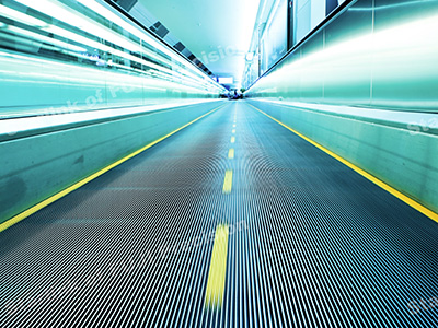 Flat moving walkway
